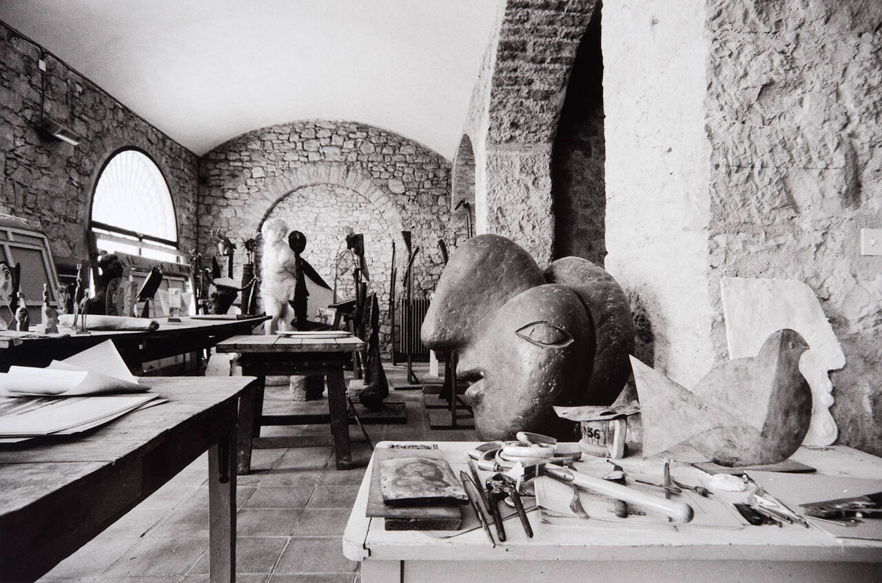 Room with sculptures