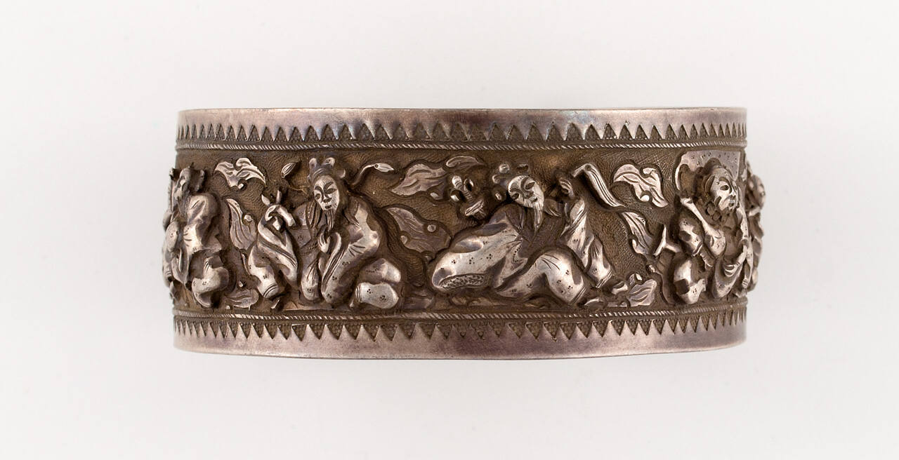 Bracelet