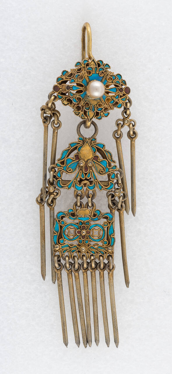 Earring