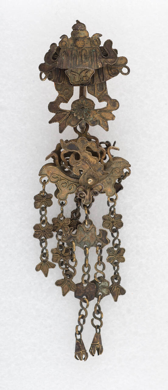 Earring