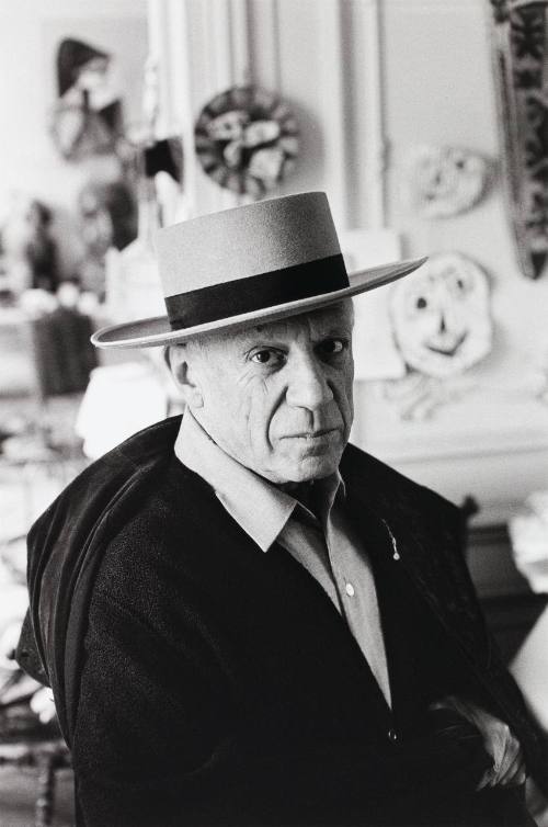 Picasso in Cordoban hat and Spanish cloak