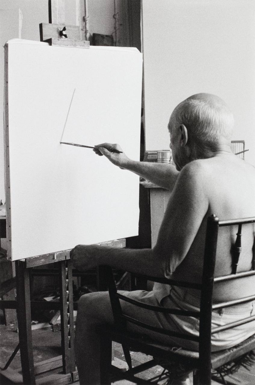 Picasso starts a portrait