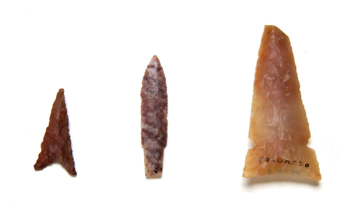 Point with notched base, Colorado