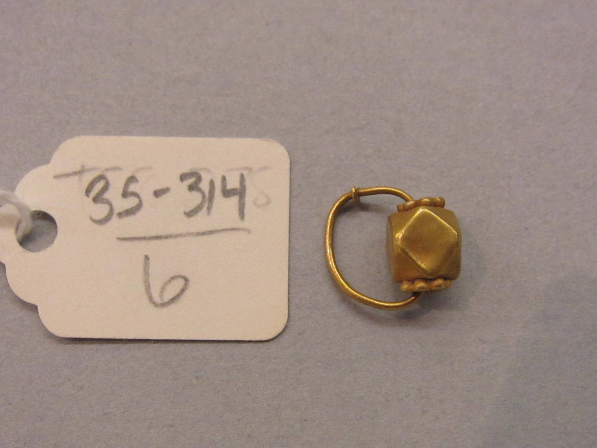 Earring