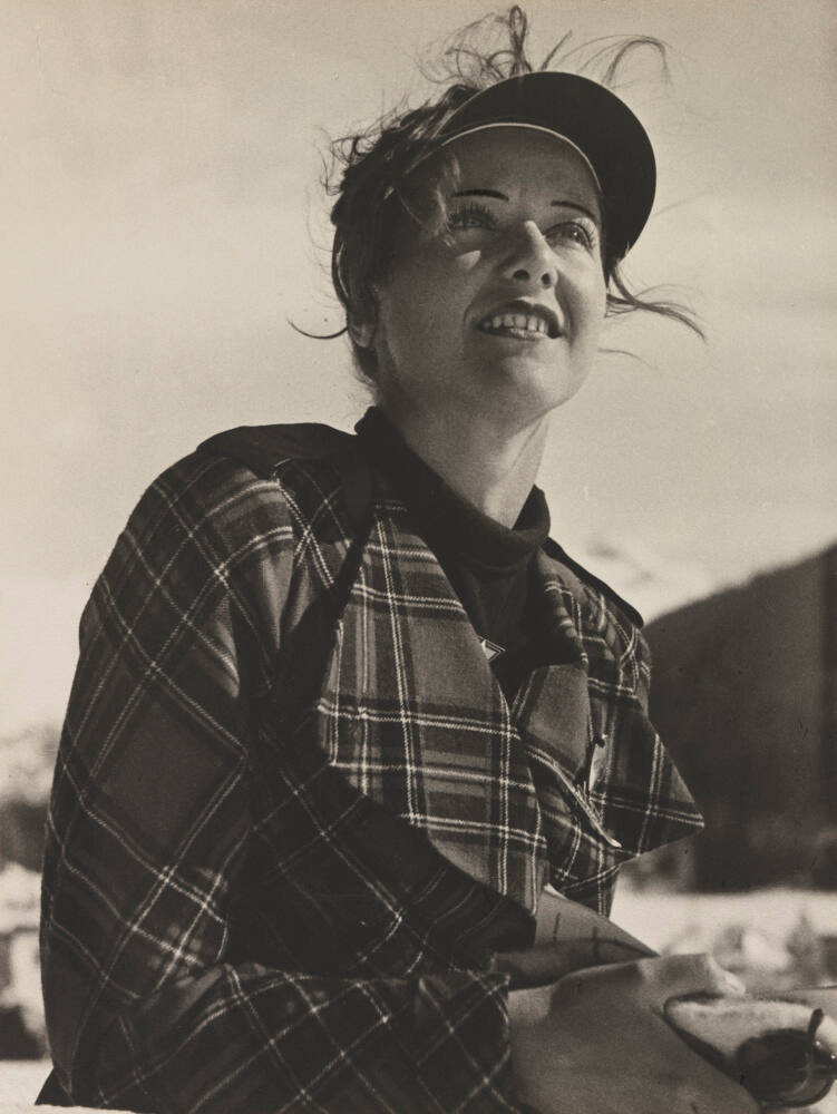 Hilda Sturm, Austrian ski champion in St. Moritz