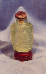 Snuff bottle with stopper