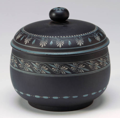 Sugar Bowl and Cover to Tea Set